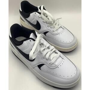 Nike Women's Size 7 Gamma Force Shoes, White/Black-Summit DX9176-100